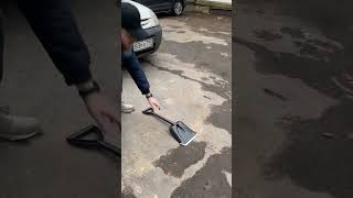 Хотел почистить снег, а устроил краш-тест лопаты😂 #авто #зима #краштест