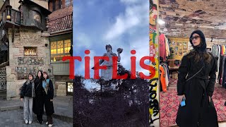 Kız kıza ilk tatil : TİFLİS