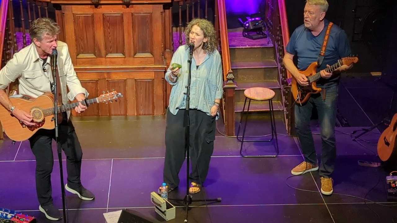 Quint Starkie &Dorie Jackson @ The Hermon Chapel Arts Centre 30 06 23. Malibu...