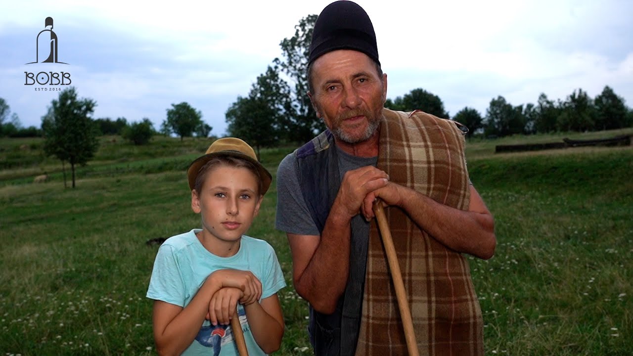 Moș Ghiță și Mihăiță la oi în munte | Transformarea ciobanului român între tradiție și supravețuire