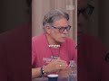 Operário quando vira classe média acha legal e acaba briga.Roger Moreira