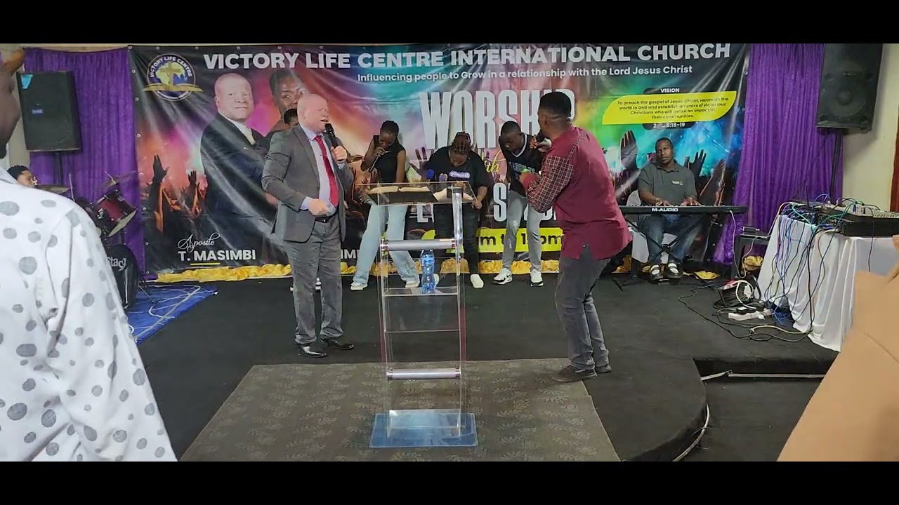Bayethe eeeee wehlukile ,Apostle Masimbi and VLC worship Team 