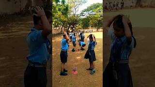 Kids playing snatch ball at animal theam #fun #kids #school #schoollife #game #sportperiod screenshot 1