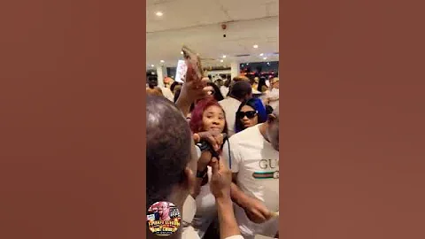 Watch As KS1 Malaika Shutdown Tpumpy London Boat Cruise