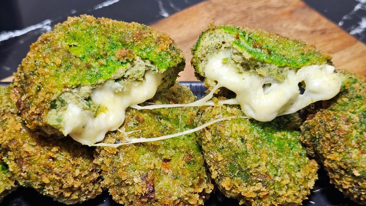 Hare Bhare Chicken Cheesy Kebab | Try These Cheesy Kebab And It Will Change Your Life!! | By Munmun