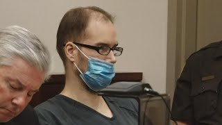 Walker man who killed mom, two sisters will remain behind bars