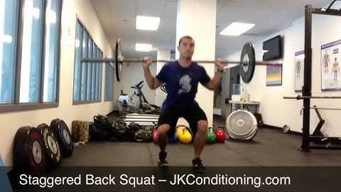Staggered Back Squat