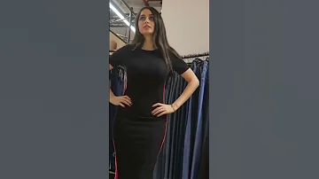 LOOK AT THE LANA ROSE THIRD DRESS Movlogs Shorts Lanarose Chill Happy Dubai Crazy 