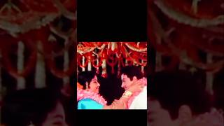 Mgr Jayalalitha Vintage Song Aadai Muzhudhum