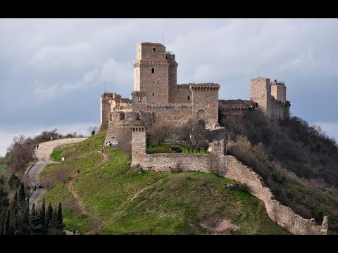 Video: Rocca Maggiore fort beschrijving en foto's - Italië: Assisi