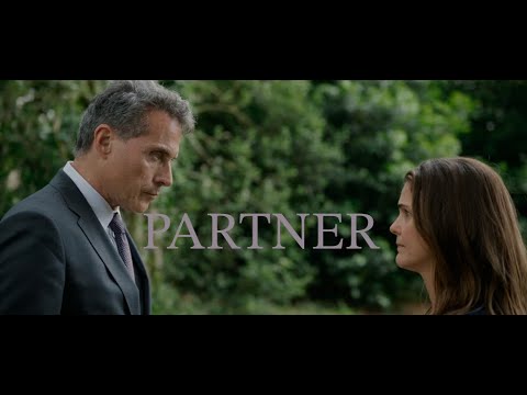 Kate & Hal || The Diplomat || Partner