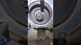 2005 5.9 Cummins Dodge Ram wheel Hub Removal in 60 Seconds...