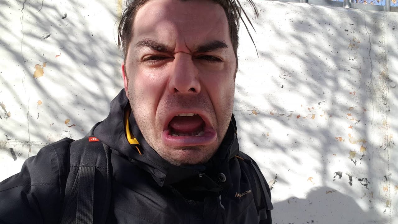 Todos CON EL MONO VAPEADOR.