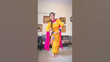 Gidha Diljit Dosanjh Song 💞🥰  Punjabi Bhangra Gidha Dance Video #shorts #viralvideo