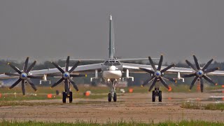 Tu95 'Bear', Tu160 'White Swan', tanker Il78. Take off from Kubinka after Army2022. Part 2.