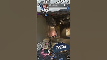 Hunting down my friends in customs #apexlegends #apex  #apexfunnymoment #gaming #apexlegendsclips