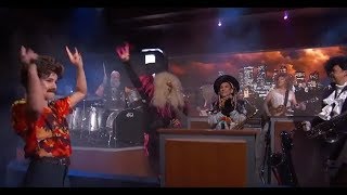 Foo Fighters' Dave Grohl + Kristen Bell perfom Metallica + Frozen song on Jimmy Kimmel