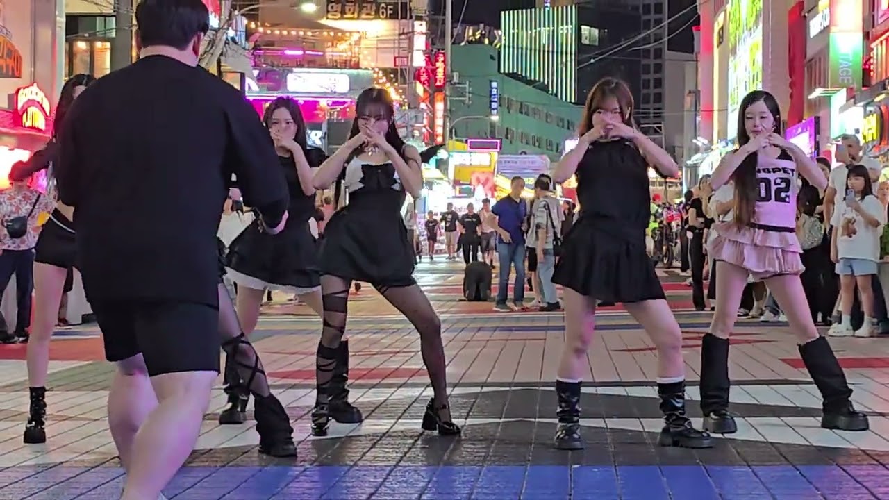 2025.09.13/ARTBEAT 여기서요?/lVE - XOXZ/홍대거리 상상마당 