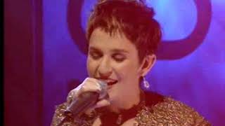 Video thumbnail of "Robert Miles feat. Maria nayler  One & One topofthepops  15th November, 1996"