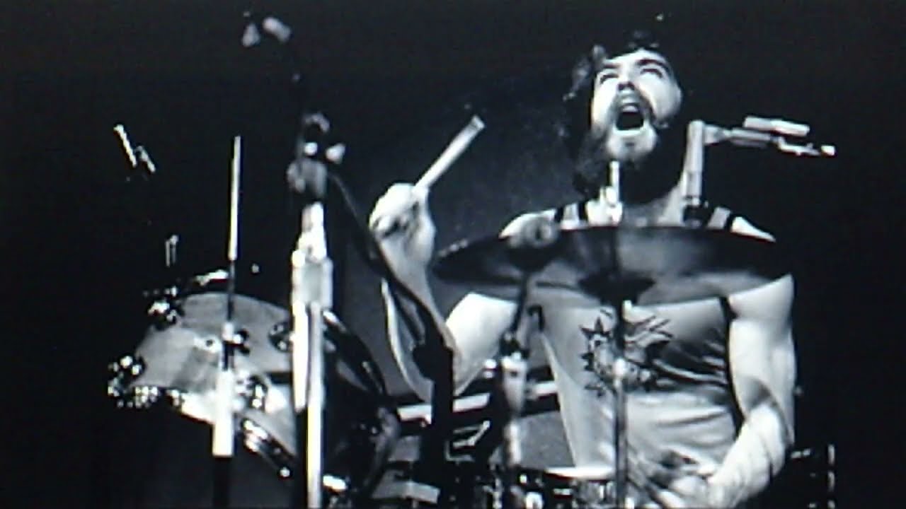 LIVE - Creedence Clearwater Revival:  (FOGERTY) "Commotion"  (1970)