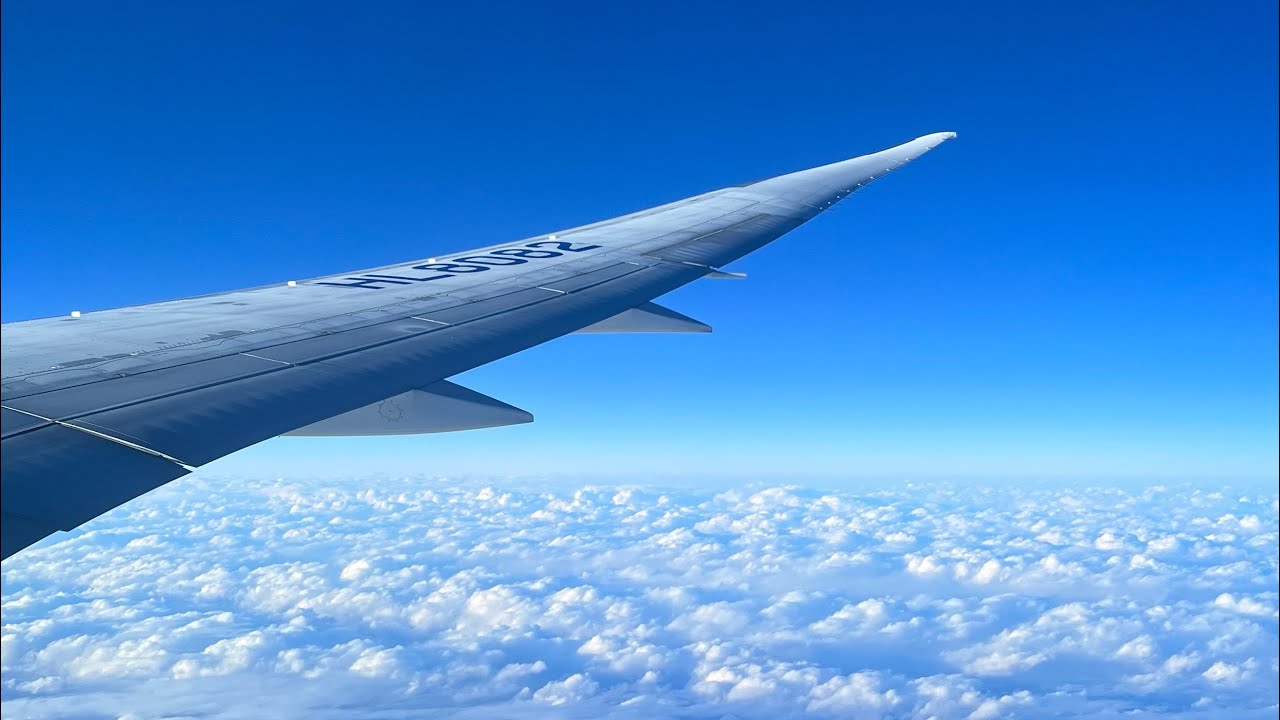 [4K] Korean Air 787-9 Taking off at Boston Logan Airport International Airport