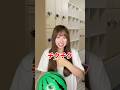 絶対プールに入らない女の驚きのヒミツが… #あるある #カップル#shorts