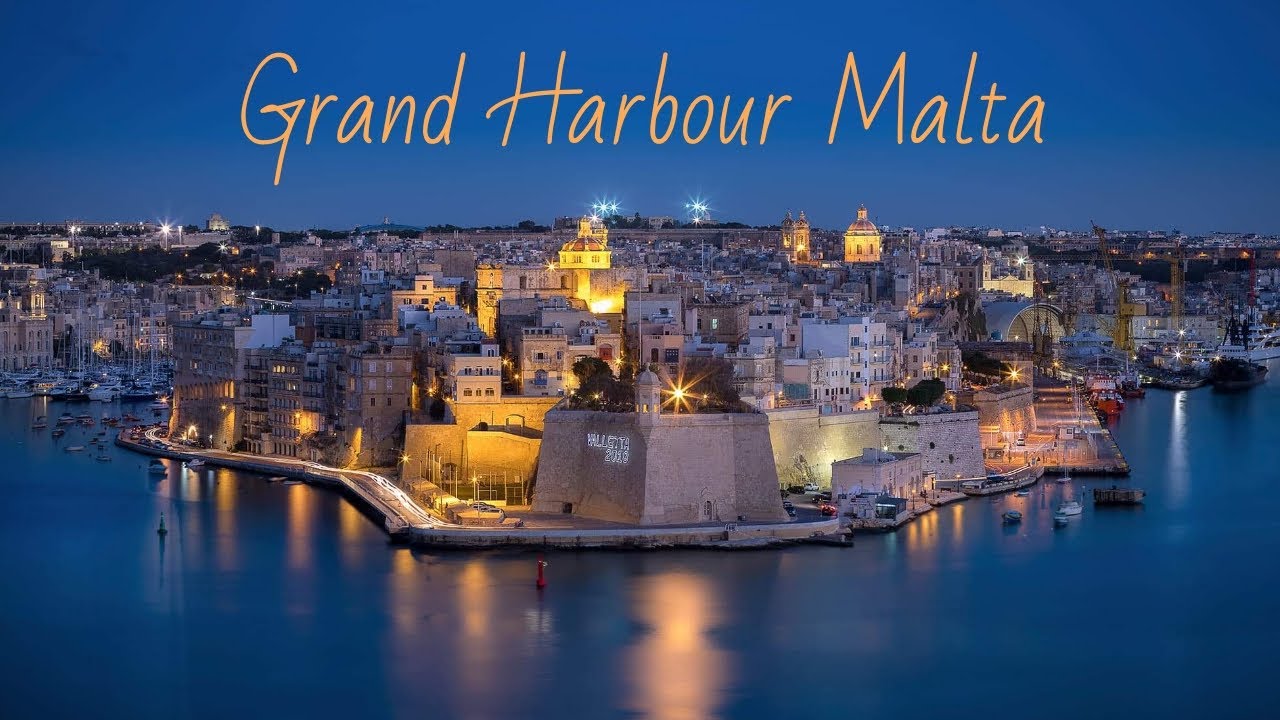 FAMOUS GRAND HARBOUR AND BARRAKKA GARDENS MALTA AT NIGHT