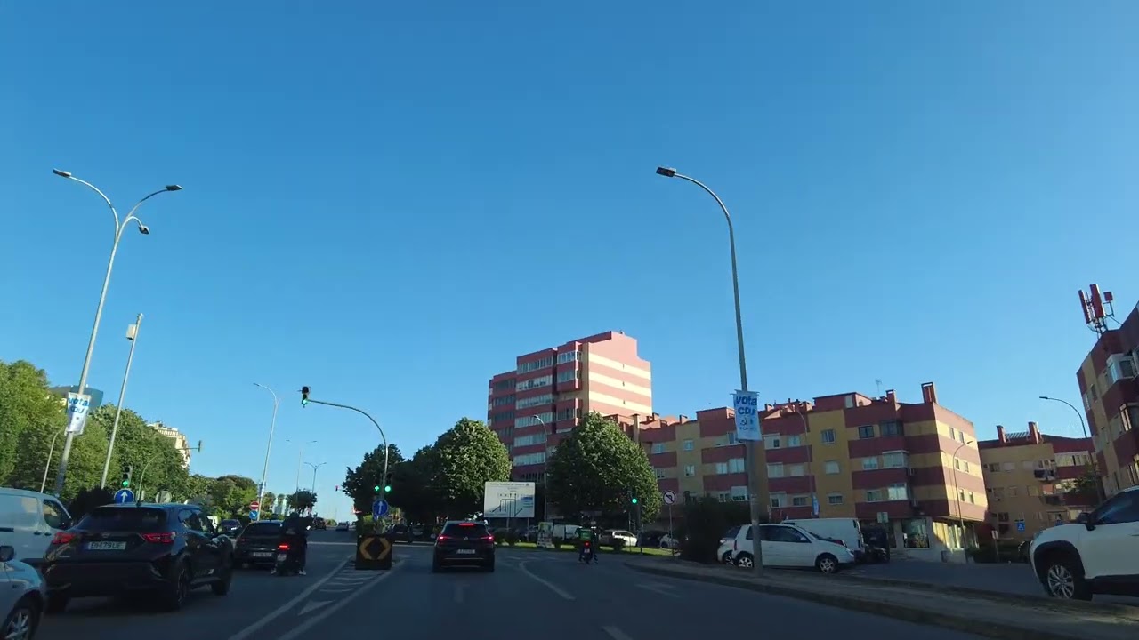 Driving from Amadora to Continente Amadora Shopping