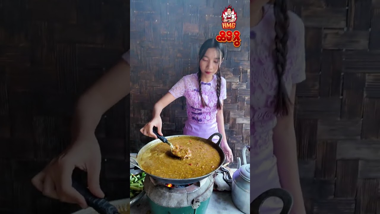 ကိုင်းခရမ်းချဉ်သီး ထိမိဂွိ ငရုတ်သီးစိမ်းငပိချက် တပေါင်းလပြည့်နေ့ အလှူ HtiMiGwi