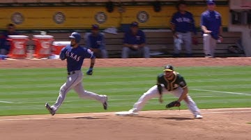 TEX@OAK: Chirinos reaches first after call overturned