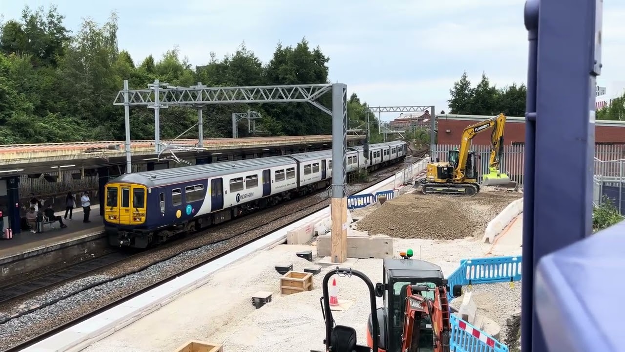 Northern Railway Class 769 at Salford Crescent 