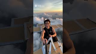 男人驾驶纸飞机飞上了天 #funny #搞笑 #sora  #ai
