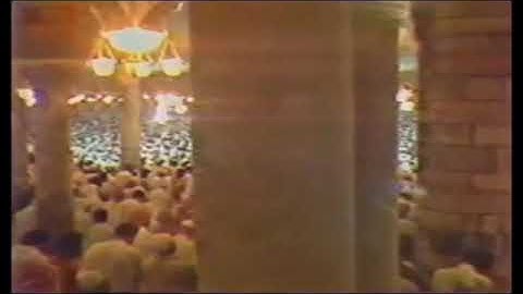 من أروع ما قرأ الشيخ علي جابر عام 1407 هـ تلاوة من سورة البقرة ...