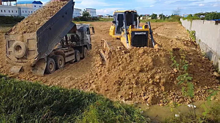 Video! Processing Landfill into Flooding Area by Shantui DH17C3 Dozer with Dump Truck 25Ton