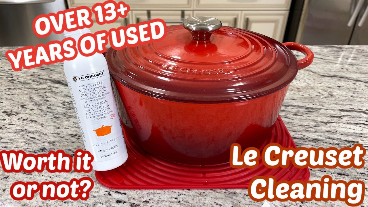 Le Creuset Enameled Cast Iron Cookware Cleaner