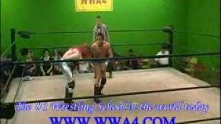 WWA4 Kick to the face Johnathan Davis Vs Amy Morgane