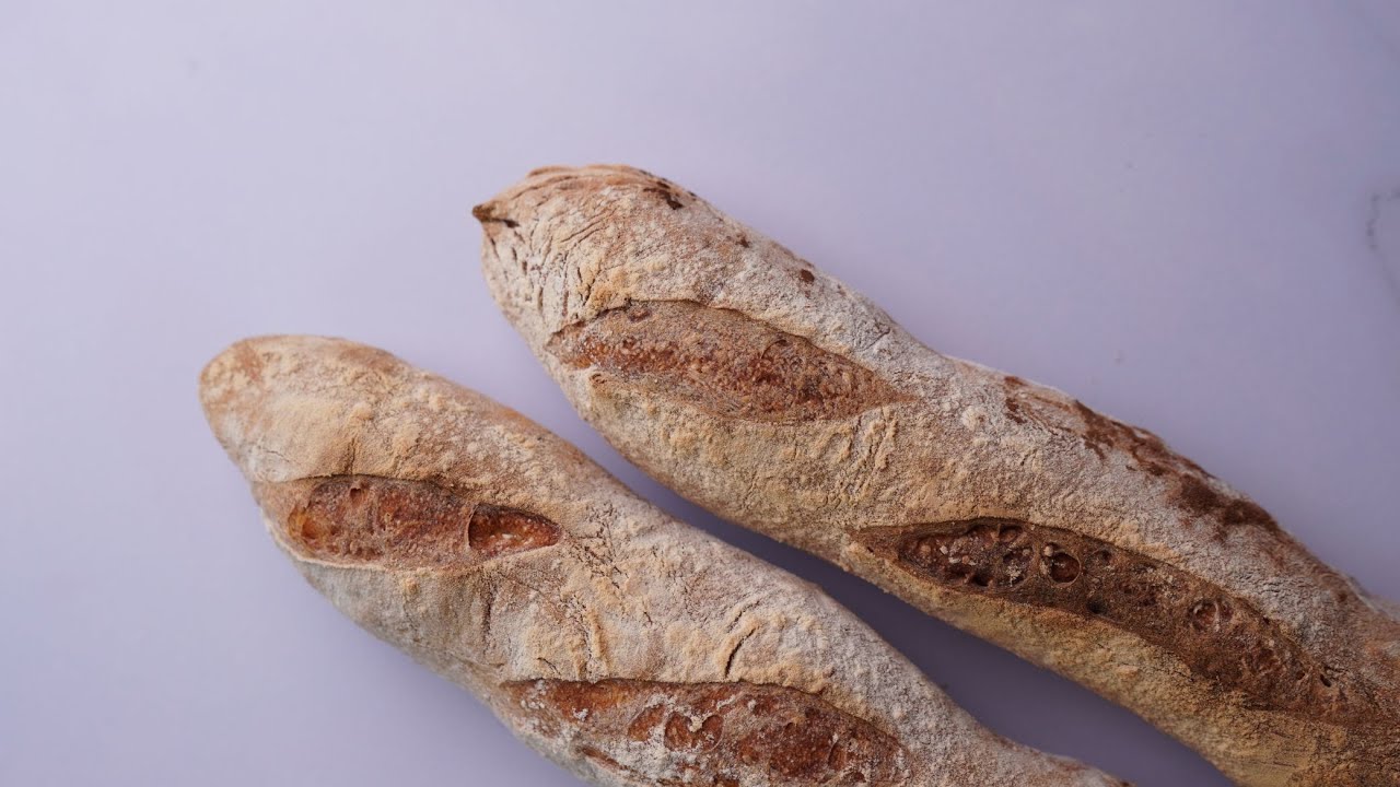 How to make Best French Baguettes At home (Easy Recipe) - YouTube
