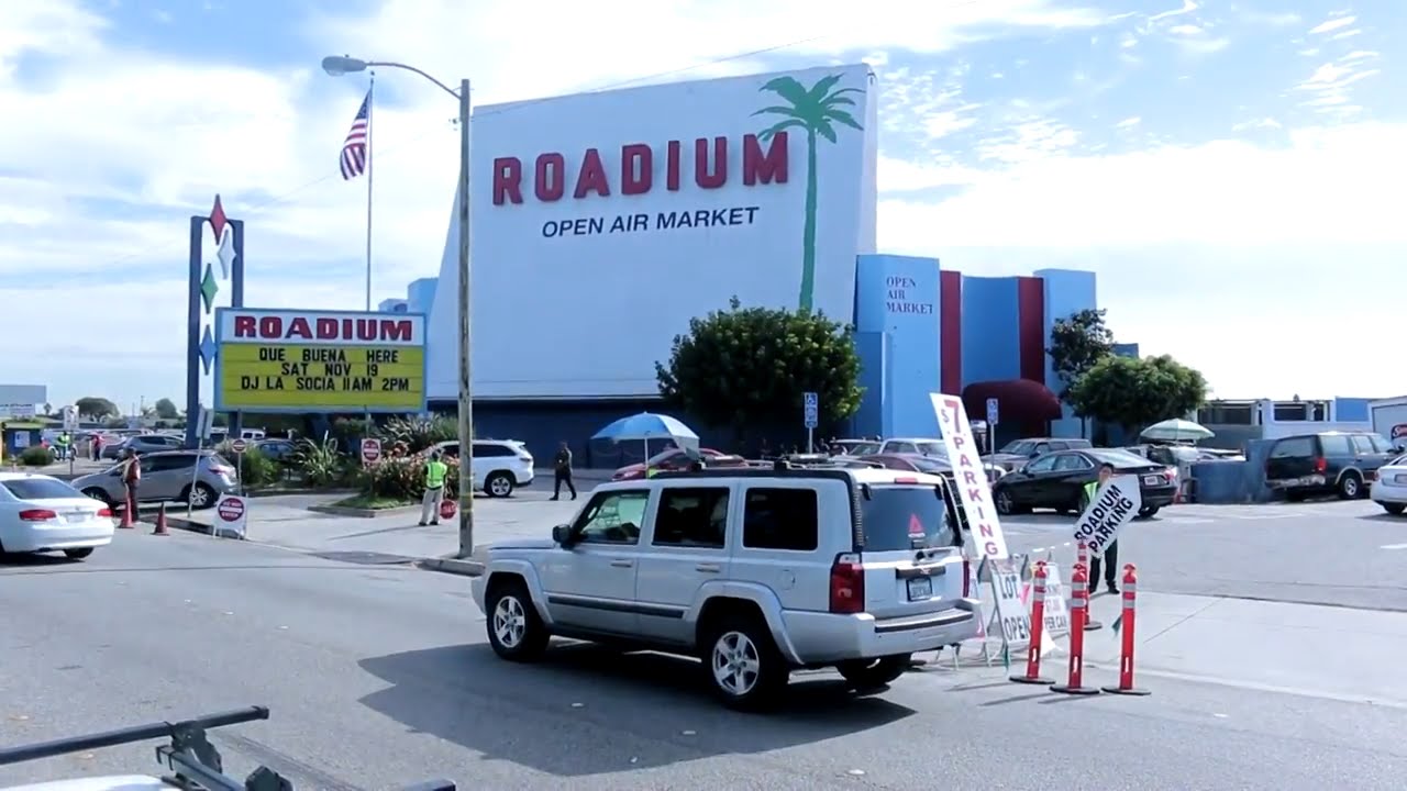 Roadium Open Air Market - Youtube
