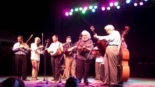 Del McCoury Band - Hit Parade of Love chords