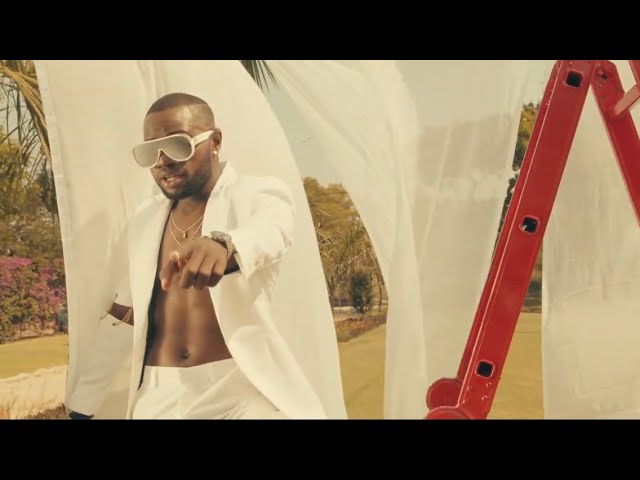 Watch Kheid Naldo X PERCELLA - Safarí (Official Music Video) 6K on YouTube Watch Kheid Naldo X PERCELLA - Safarí (Official Music Video) 6K on YouTube