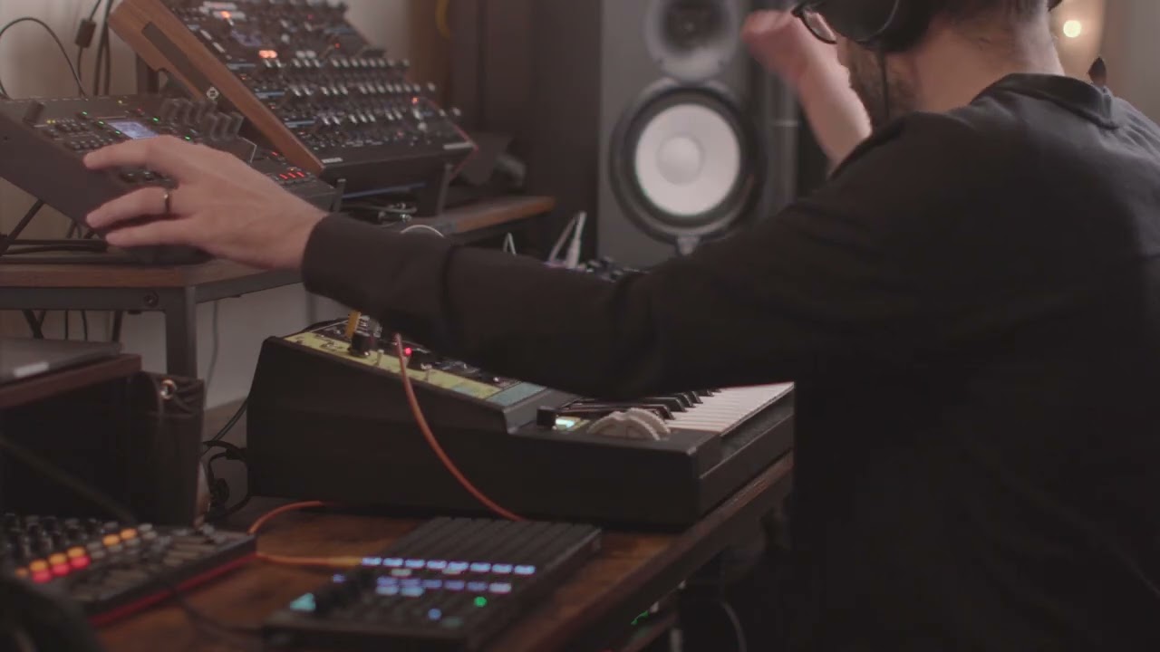 Moog Matriarch | Octatrack MKII | Oxi one | Novation Peak | Live performance 