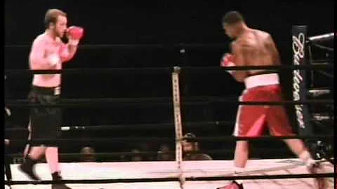 Derek "Pretty Boy" Williams  vs Tyler Beisel