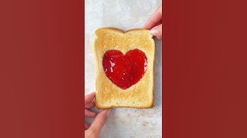 Easy Jam Heart Toast Hack ❤️