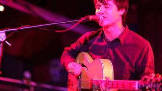 The Dodos - &quot;Company&quot; (Live at Studio B)