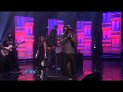 Jamie Foxx Drake Perform "Fall For Your Type" On E...