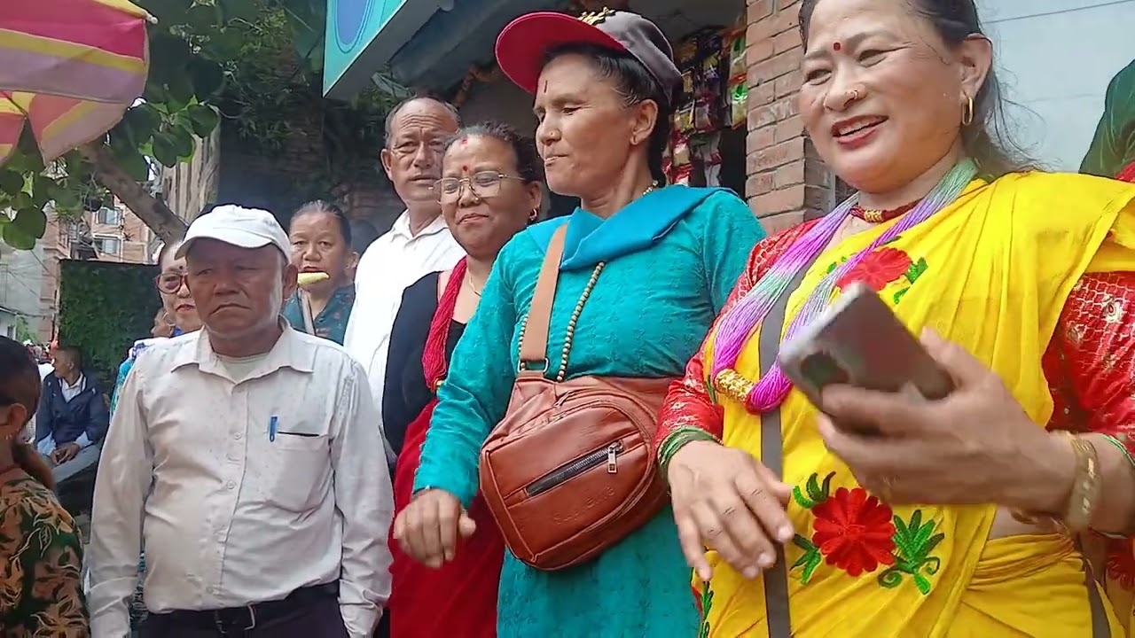 🌺 पाटन कुम्भेश्वर मेलामा रामेछाप फापरे बबाल तामाङ दाेहाेरी गीत , हेर्नुस्  Tamang dohori lok geet .🌺