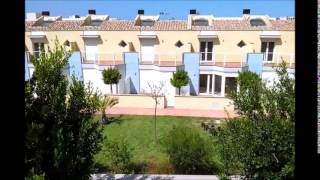 Chalets adosados con piscina en Denia