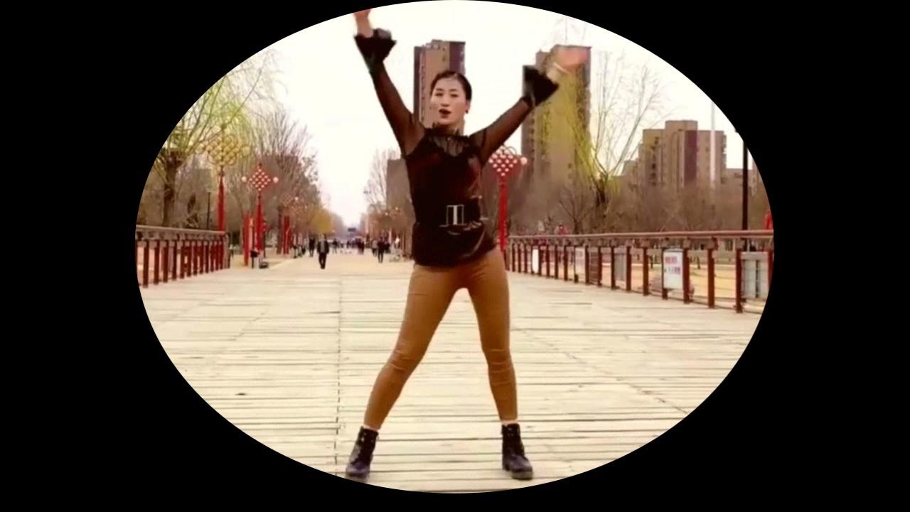 девушка на каблуках танцует шафл. девушка на каблуках танцует шафл. девушка на каблуках танцует шафл. девушка на каблуках танцует шафл. китайская танцовщица цинцин.