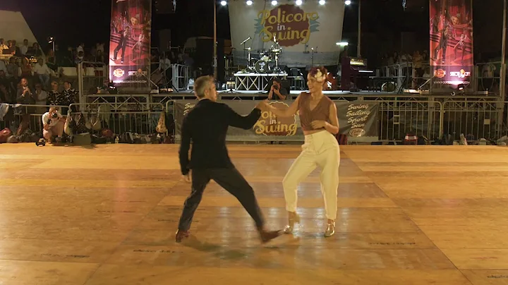 Adamo & Vicci - Blues Improvisation