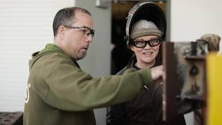 Career and Technical Ed Teachers Guide Students on Super Pathways